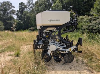 Semoir pour semis simplifié Agrisem Strip-Cat II porté Fixe