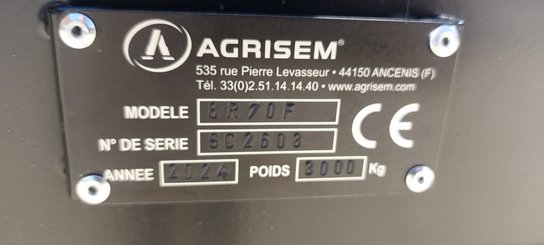 Semoir pour semis simplifié Agrisem Strip-Cat II porté Repliable