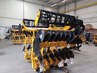 Déchaumeur à disques Agrisem Disc-O-Vigne Fixe