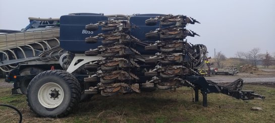 Semoir pour semis simplifié Agrisem BOSS