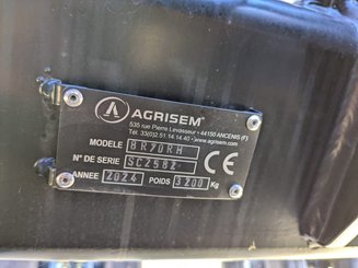 Semoir pour semis simplifié Agrisem Strip-Cat II porté Repliable