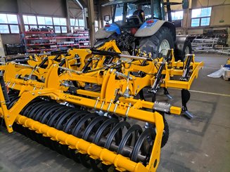 Déchaumeur à dents Agrisem Smartplow porté Repliable
