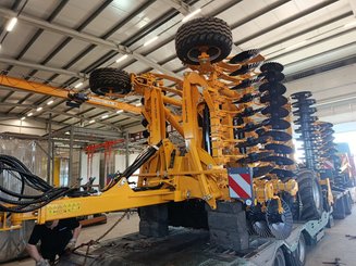 Déchaumeur à disques Agrisem Disc-O-Mulch Gold traîné Repliable