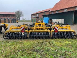 Déchaumeur à dents Agrisem Smartplow traîné Repliable