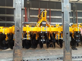 Déchaumeur à disques Agrisem Disc-O-Vigne Fixe