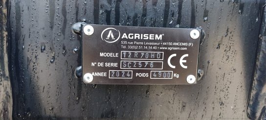 Semoir pour semis simplifié Agrisem Strip-Cat II porté Repliable