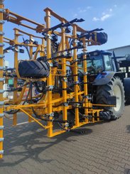 Semoir pour semis simplifié Agrisem Vibrosem porté Repliable