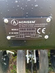 Semoir pour semis simplifié Agrisem Strip-Cat II porté Fixe