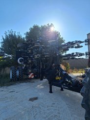 Semoir pour semis simplifié Agrisem Strip-Cat II traîné Repliable