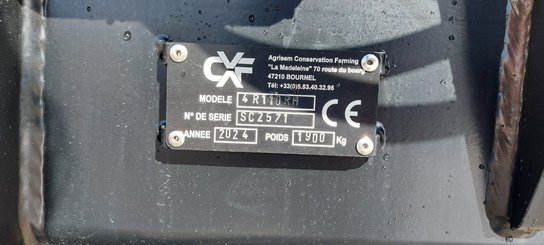 Semoir pour semis simplifié Agrisem Strip-Cat II porté Repliable