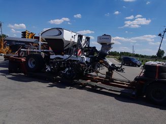 Semoir pour semis simplifié Agrisem mBOSS Rétractable