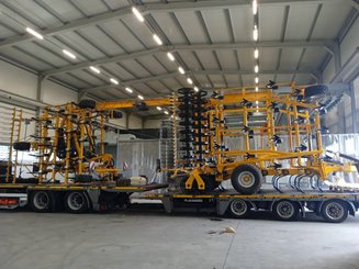 Déchaumeur à dents Agrisem Vibromulch traîné Repliable