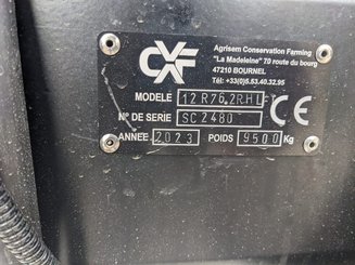 Semoir pour semis simplifié Agrisem Strip-Cat II porté Repliable