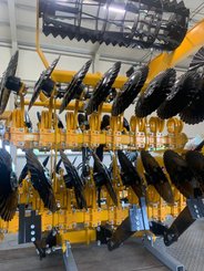 Déchaumeur à dents Agrisem Smartplow porté Fixe