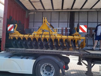 Déchaumeur à disques Agrisem Disc-O-Mulch Série R porté Fixe