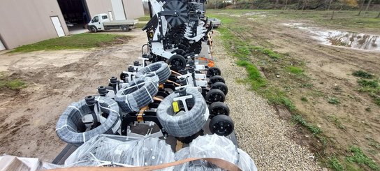 Semoir pour semis simplifié Agrisem Strip-Cat II porté Repliable