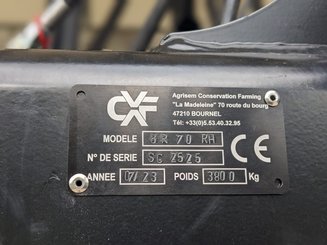 Semoir pour semis simplifié Agrisem Strip-Cat II porté Repliable