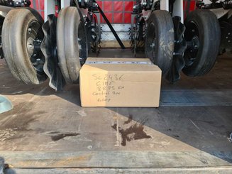 Semoir pour semis simplifié Agrisem Strip-Cat II porté Repliable