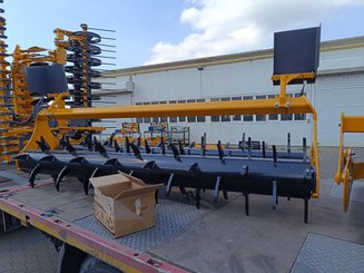 Déchaumeur Agrisem Maximulch Série 3 porté Fixe