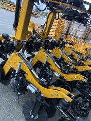 Semoir pour semis simplifié Agrisem Strip-Cat II porté Repliable