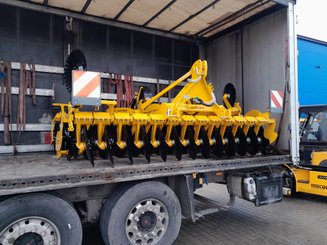 Déchaumeur à disques Agrisem Disc-O-Mulch Série R porté Fixe