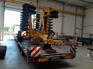 Déchaumeur à disques Agrisem Disc-O-Mulch Série R traîné Repliable