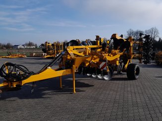 Déchaumeur Agrisem Maximulch Série 5 traîné Repliable