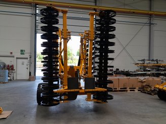 Déchaumeur à disques Agrisem Disc-O-Mulch Série R traîné Repliable