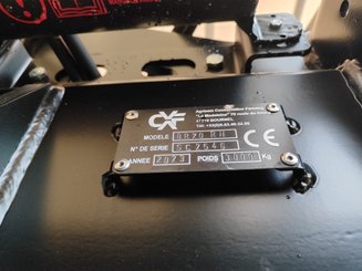 Semoir pour semis simplifié Agrisem Strip-Cat II porté Repliable