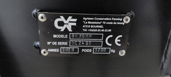 Semoir pour semis simplifié Agrisem Strip-Cat II porté Repliable