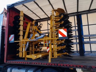 Déchaumeur à disques Agrisem Disc-O-Mulch Série R porté Repliable