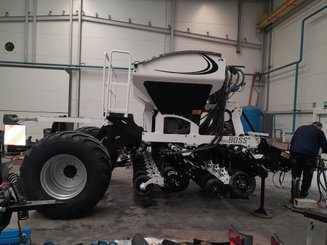 Semoir pour semis simplifié Agrisem mBOSS Rétractable