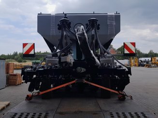 Semoir pour semis simplifié Agrisem mBOSS Rétractable