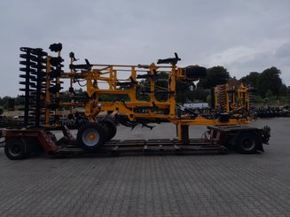 Déchaumeur à dents Agrisem Agromulch Gold traîné Repliable