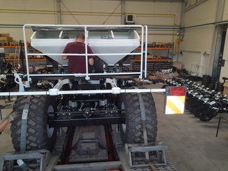 Semoir pour semis simplifié Agrisem mBOSS Rétractable