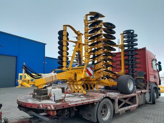 Déchaumeur à disques Agrisem Disc-O-Mulch Série R traîné Repliable