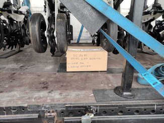 Semoir pour semis simplifié Agrisem Strip-Cat II porté Repliable