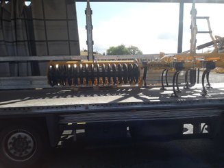 Déchaumeur à dents Agrisem Vibromulch porté Repliable