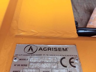 Déchaumeur à dents Agrisem Vibromulch porté Repliable