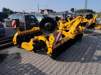 Déchaumeur à disques Agrisem Disc-O-Mulch Série R porté Fixe