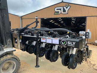 Semoir pour semis simplifié Agrisem Strip-Cat II porté Fixe