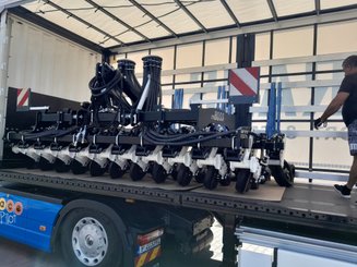 Semoir pour semis simplifié Agrisem mBOSS Fixe