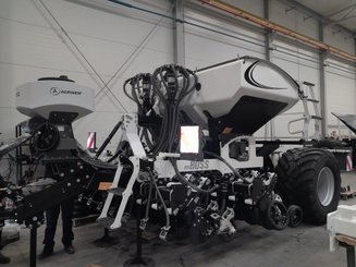 Semoir pour semis simplifié Agrisem mBOSS Rétractable