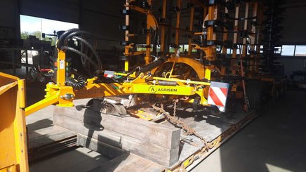 Déchaumeur à dents Agrisem Vibromulch porté Repliable