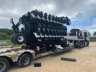 Semoir pour semis simplifié Agrisem bigBOSS