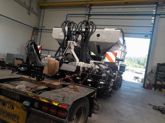 Semoir pour semis simplifié Agrisem mBOSS Rétractable