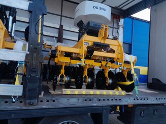 Divers agricole Agrisem Vibrosem porté Fixe