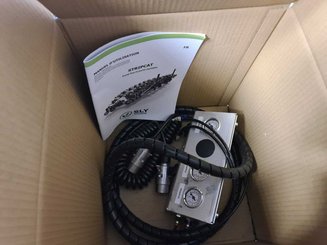 Semoir pour semis simplifié Agrisem Strip-Cat II porté Repliable