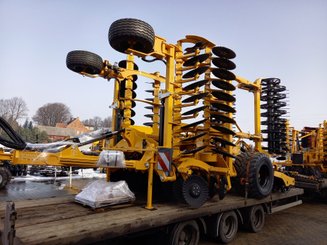 Déchaumeur à disques Agrisem Disc-O-Mulch Série R traîné Repliable