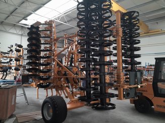 Déchaumeur à disques Agrisem Disc-O-Mulch Série R traîné Repliable